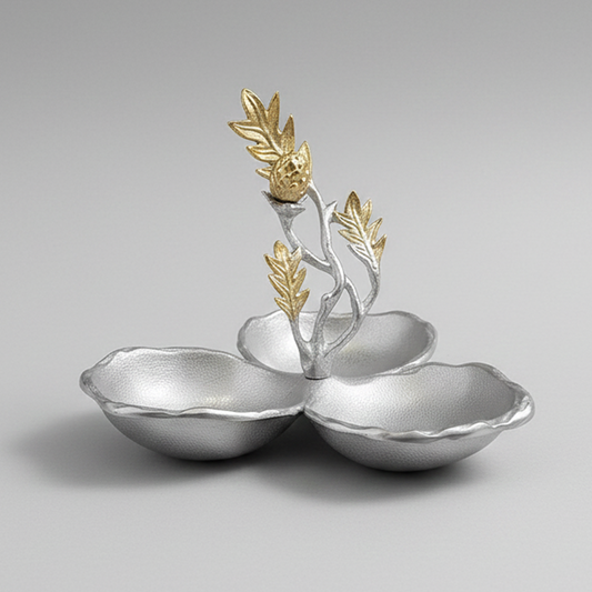 Trio De Coupelles Argentées Avec Anse Décorative Dorée